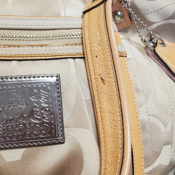 Coach Poppy Bella Signature Bag - Picture 10 of 13